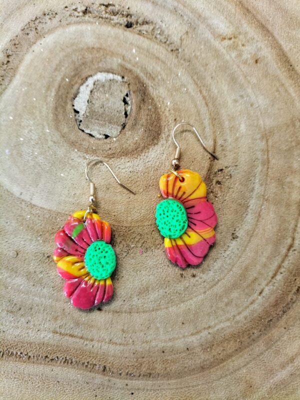 WhatsApp Image 2025-03-30 at 18.37.17 (1) collection floral