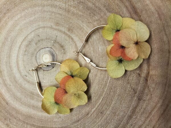 boucle d'oreille fleurs séchées