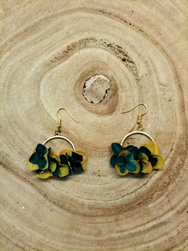 boucle d'oreille fleurs séchées vert / jaune