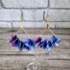 boucle d'oreille fleurs séchées bleu / violet