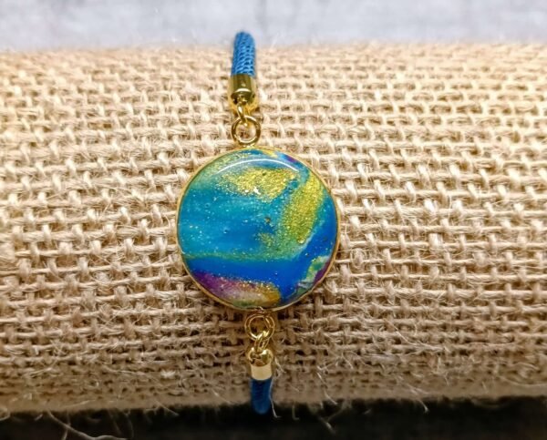 Bracelet  bleu  / camaïeu bleu/doré/ jaune