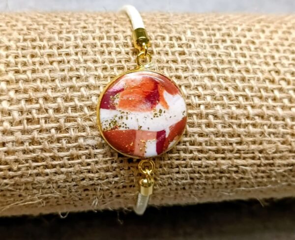 Bracelet  blanc cassée / camaïeu marron /doré/ orange