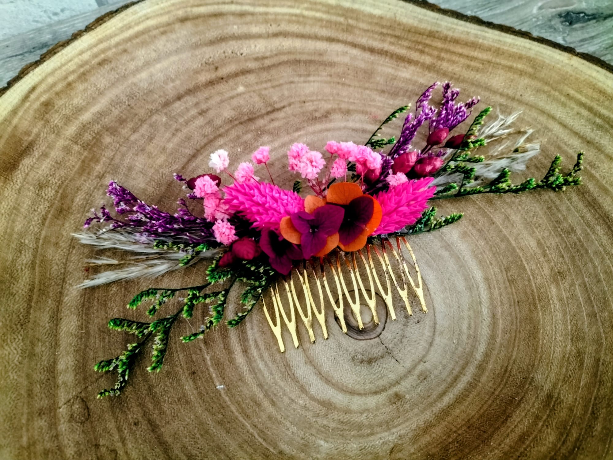 Peigne fleurs séchées camaïeu rose /fuchsia