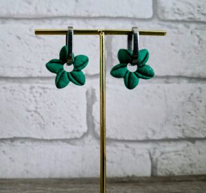 Pampilles fleur de tiaré vert (avec créole 15€ ,  sans 8€)