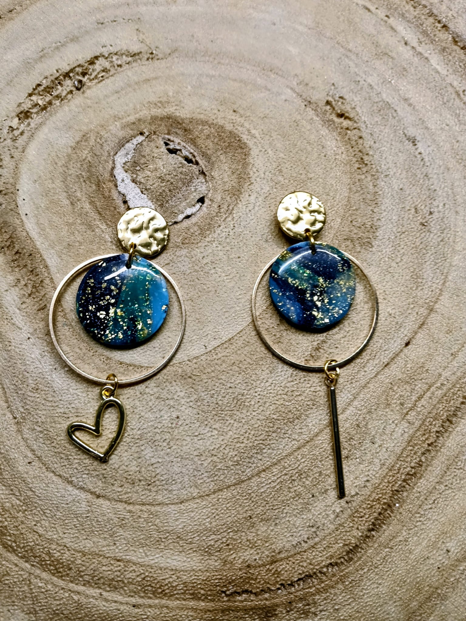 collection asymétrique camaïeu  bleu /cœur doré